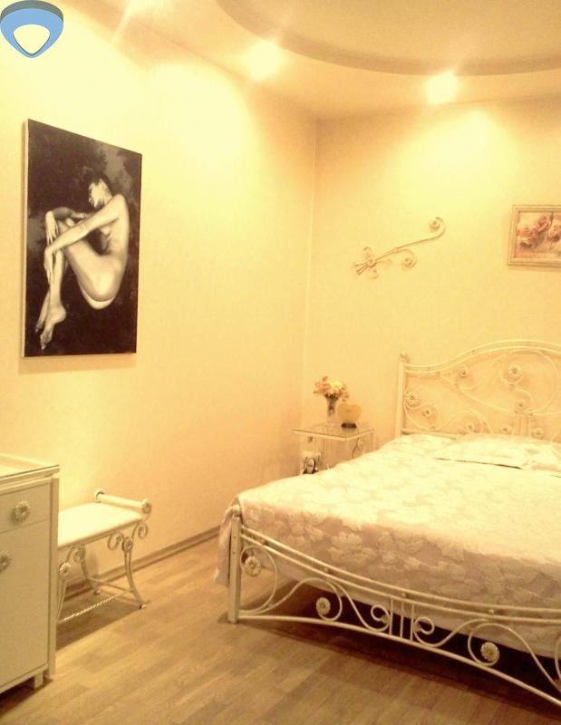 продажа трехкомнатной квартиры номер A-174280 в Приморском районе, фото номер 7